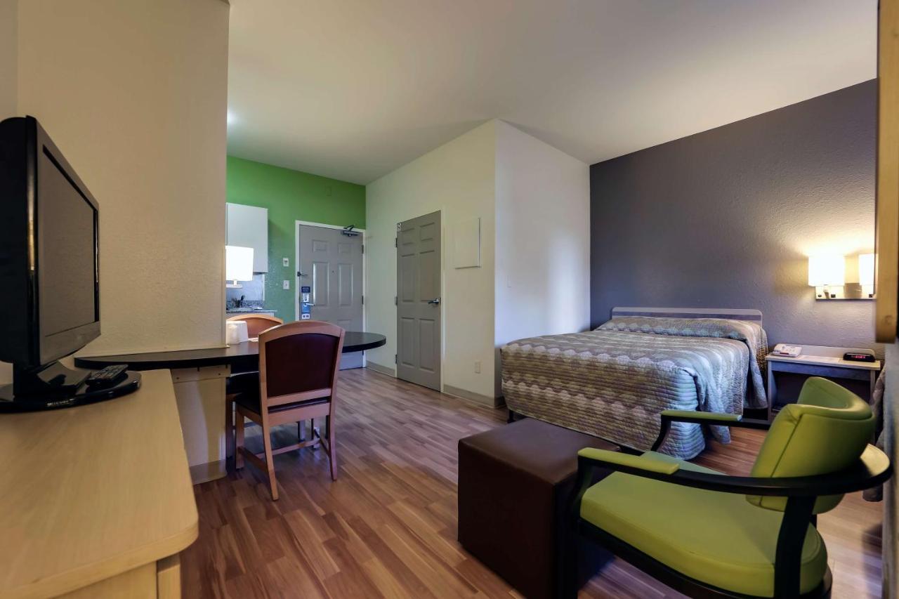 Studio 6 Toronto - Mississauga With Kitchenettes Ngoại thất bức ảnh